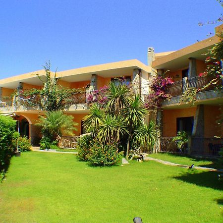 Palm Village Villasimius Exterior photo