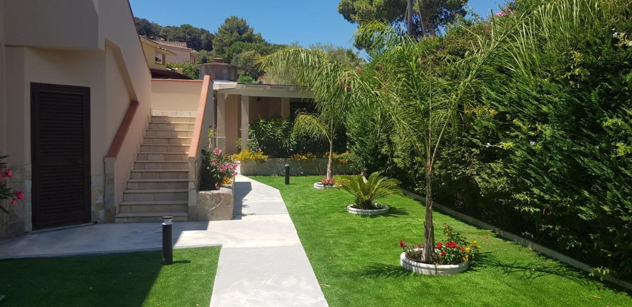 Palm Village Villasimius Exterior photo