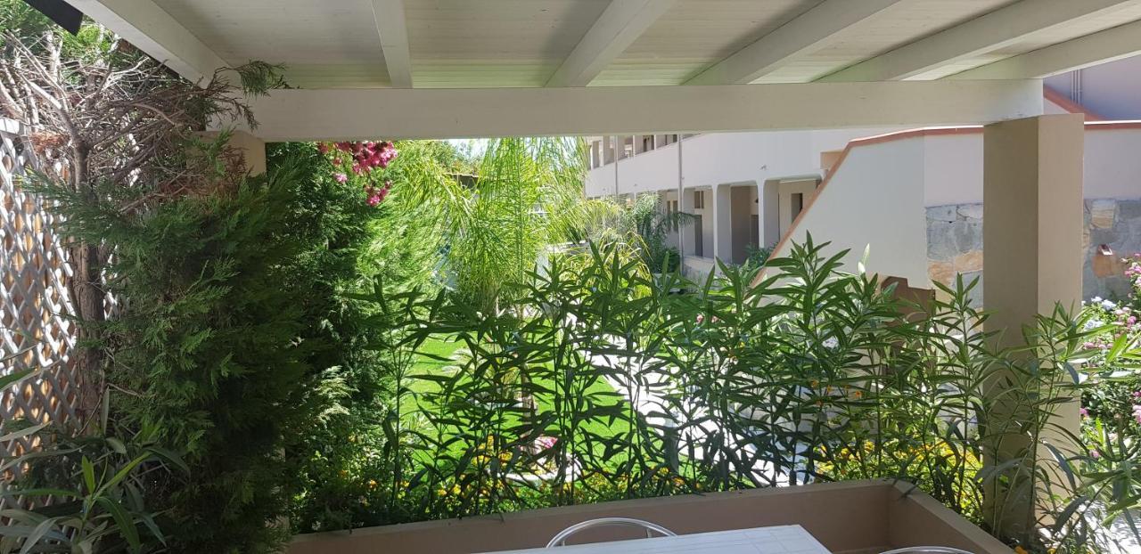 Palm Village Villasimius Exterior photo