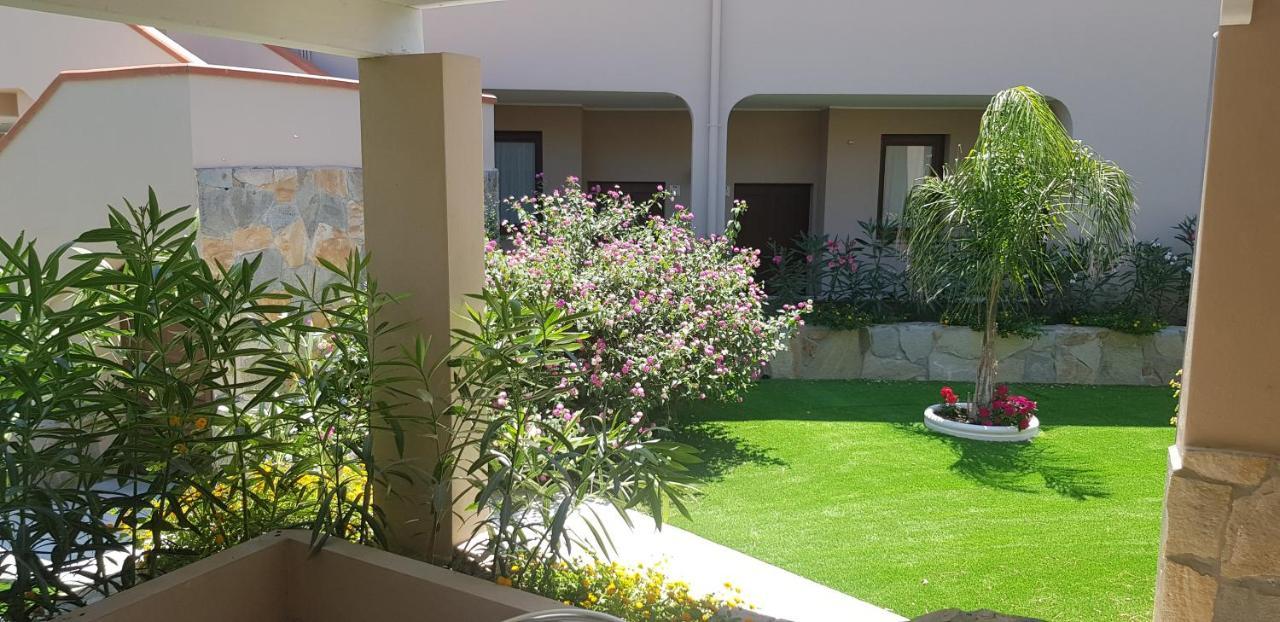 Palm Village Villasimius Exterior photo