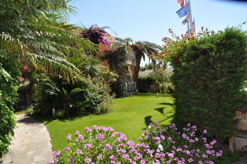 Palm Village Villasimius Exterior photo