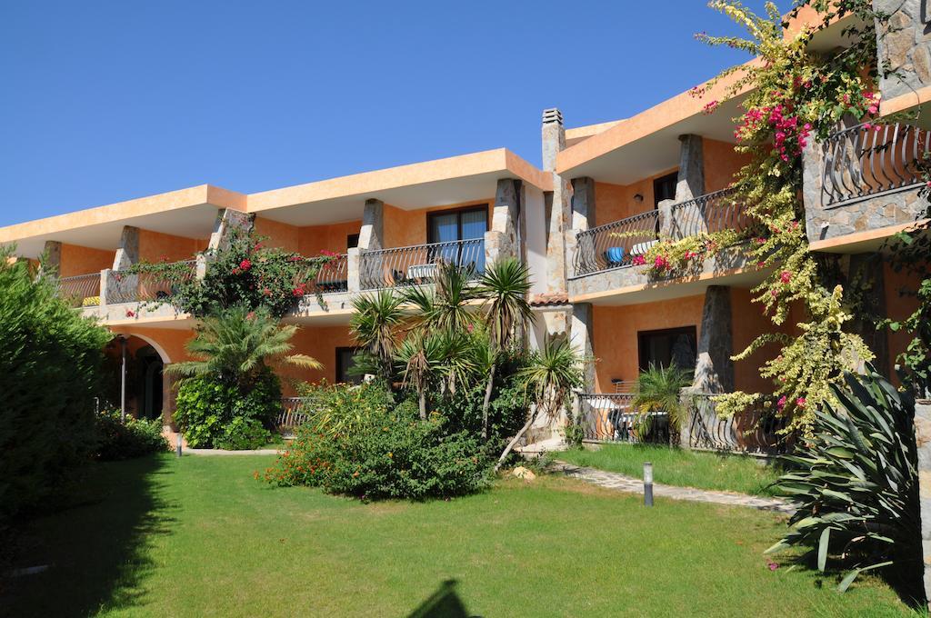 Palm Village Villasimius Exterior photo