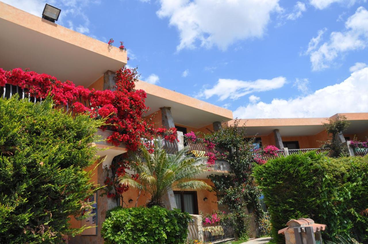 Palm Village Villasimius Exterior photo